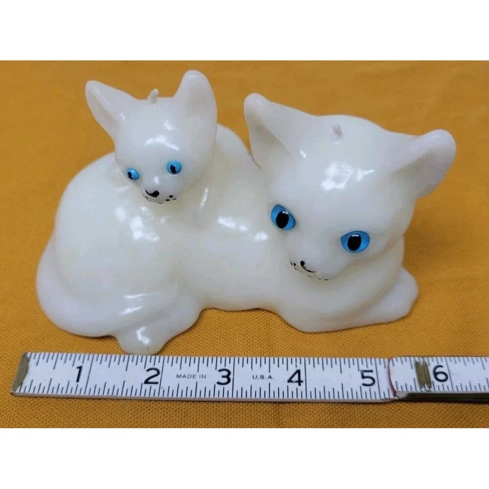 Cat Molded Candle Vintage White Never Burned Mid Century Cute Kitty Decorative